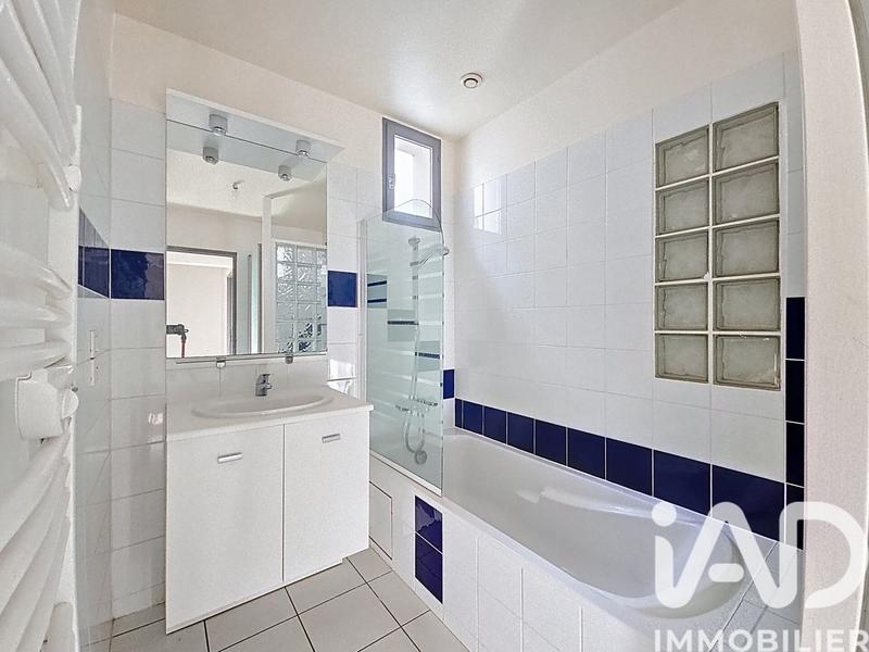 Maison - 200 m² - 7 pièces