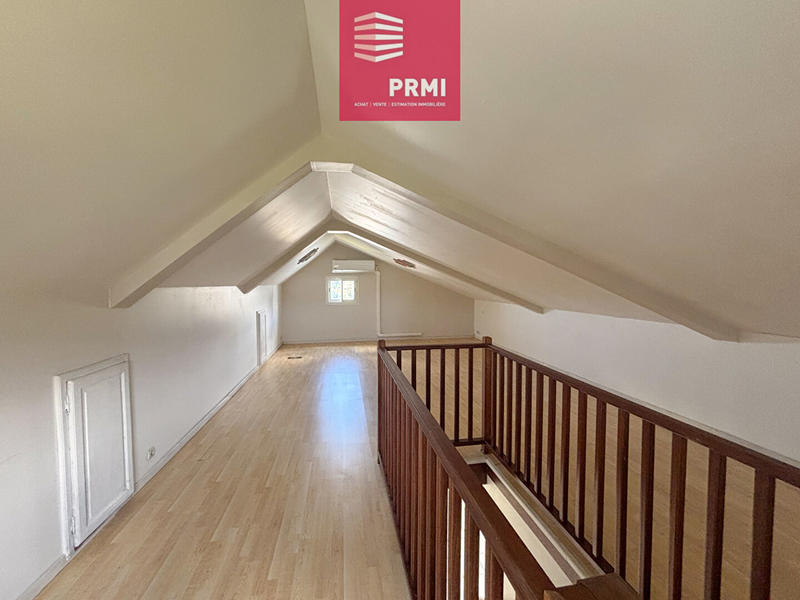 Maison - 178 m² - 6 pièces