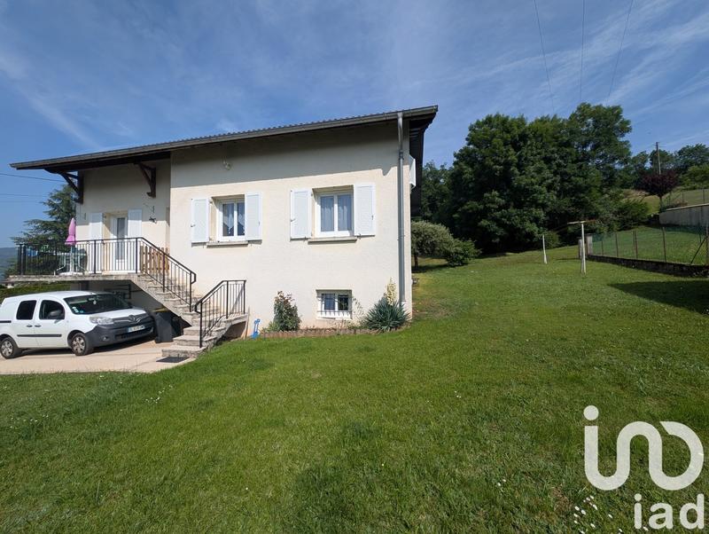 Maison - 144 m² - 8 pièces