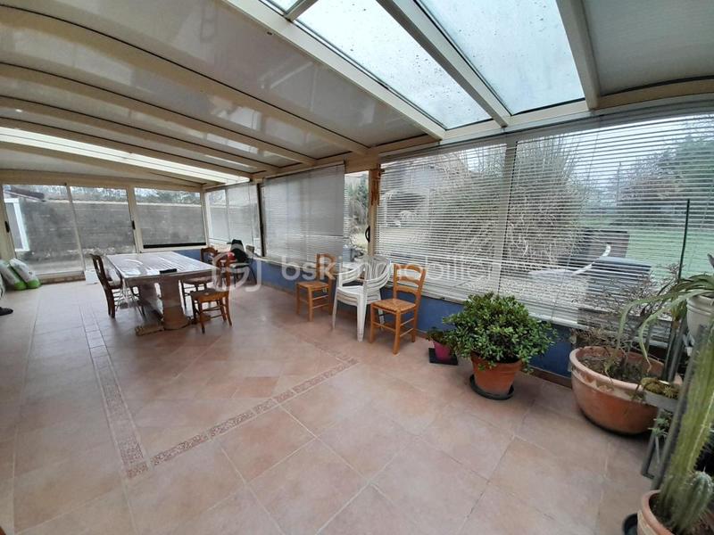 Maison traditionnelle - 151 m² - 6 pièces