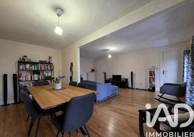 Appartement - 101 m² - 5 pièces