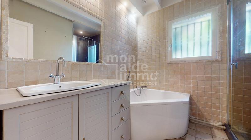 Maison ancienne - 135 m² - 5 pièces