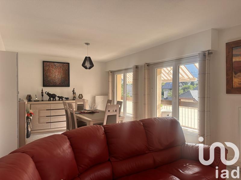 Appartement - 75 m² - 3 pièces