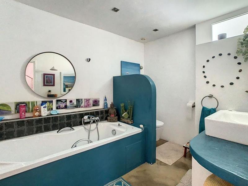 Appartement - 211 m² - 5 pièces