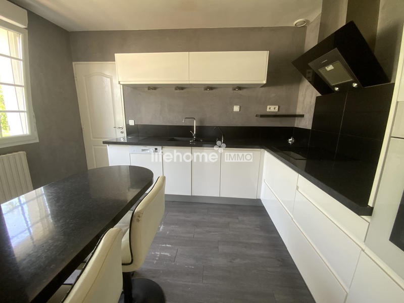 Maison traditionnelle - 145 m² - 6 pièces