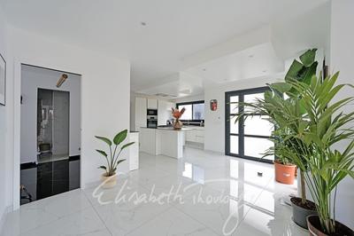 Maison - 118 m² - 5 pièces