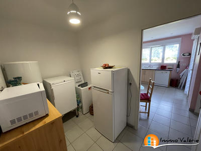 Appartement - 77 m² - 3 pièces