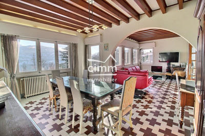 Maison - 278 m² - 7 pièces