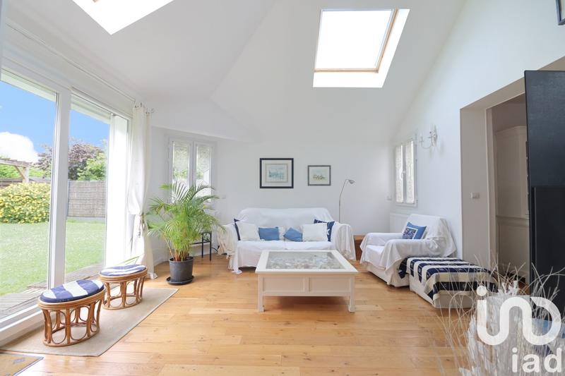 Maison - 178 m² - 9 pièces