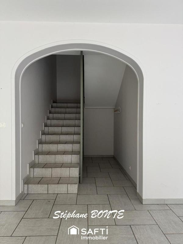 Maison - 180 m² - 6 pièces