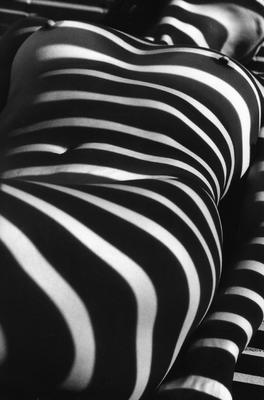 Pas dans la dentelle