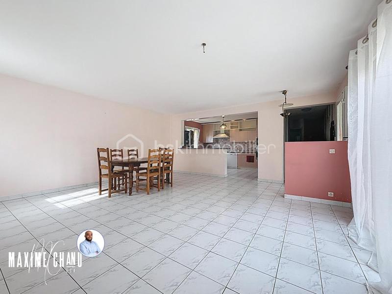 Maison - 94 m² - 4 pièces