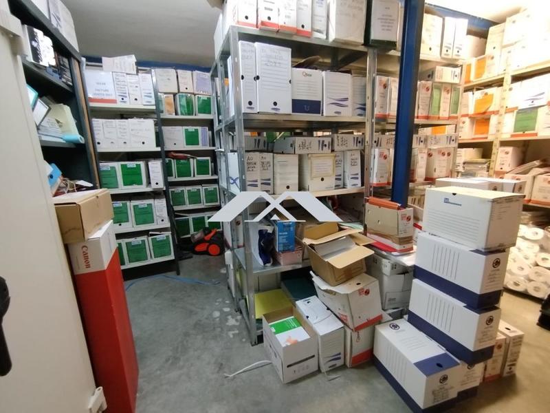 Local commercial - 180 m²