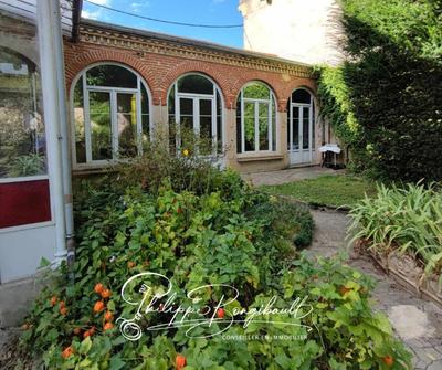 Maison de maîtres - 200 m² - 9 pièces