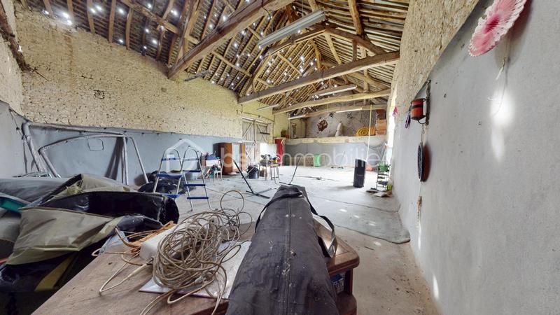 Maison - 160 m² - 3 pièces