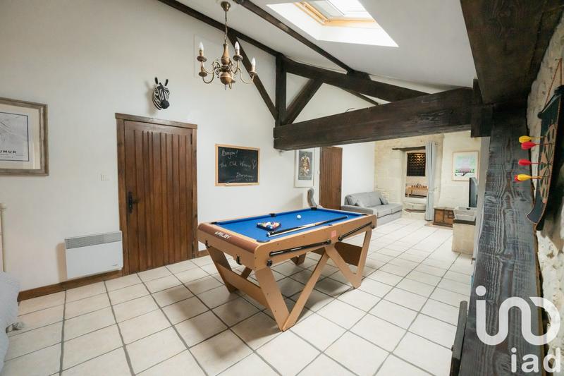 Maison - 245 m² - 9 pièces