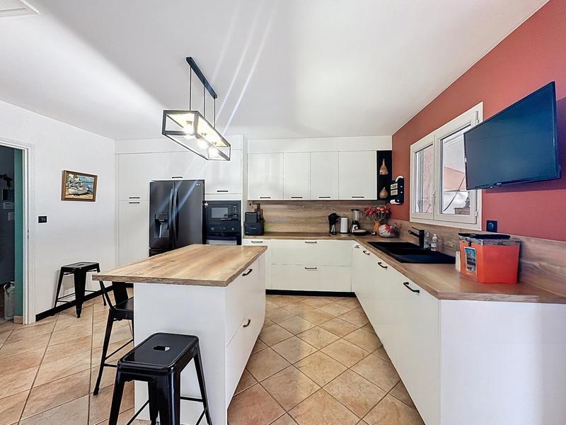 Maison - 154 m² - 4 pièces