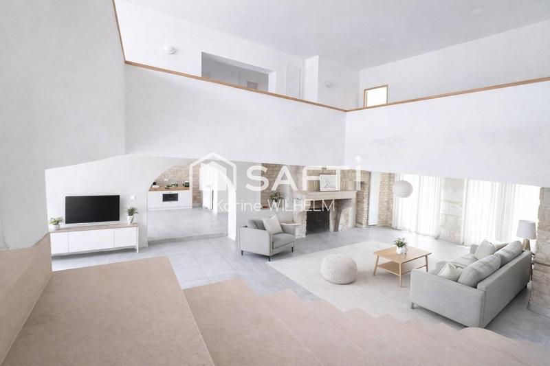 Maison - 245 m² - 9 pièces