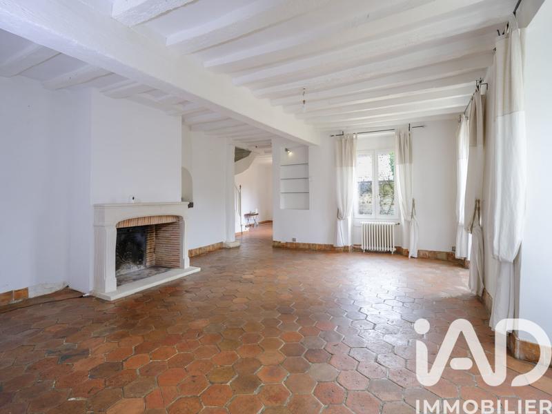 Maison - 205 m² - 7 pièces