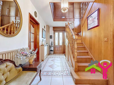 Maison - 150 m² - 8 pièces