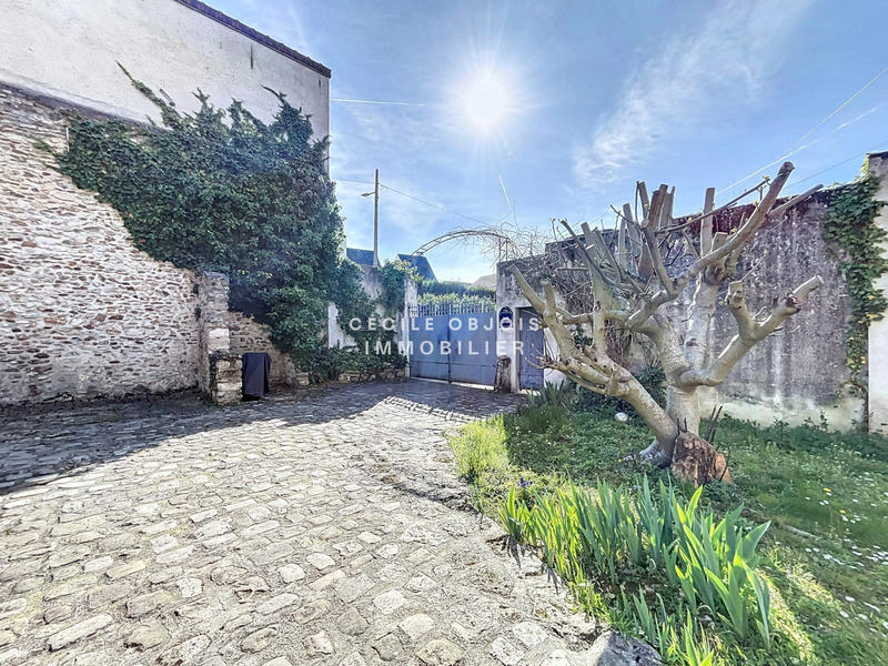 Maison - 189 m² - 6 pièces