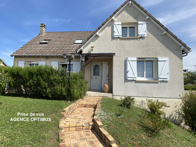 Maison - 102 m² - 6 pièces