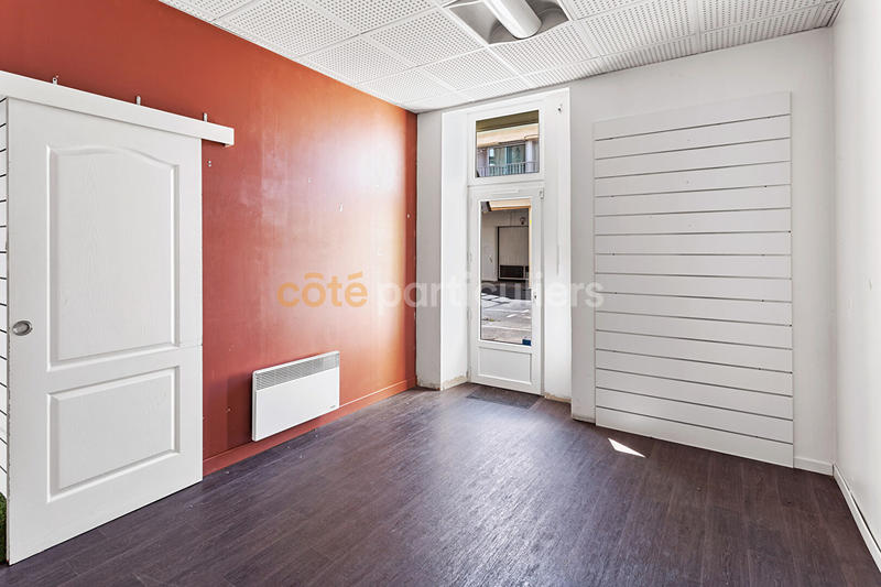 Local commercial - 66 m² - 3 pièces