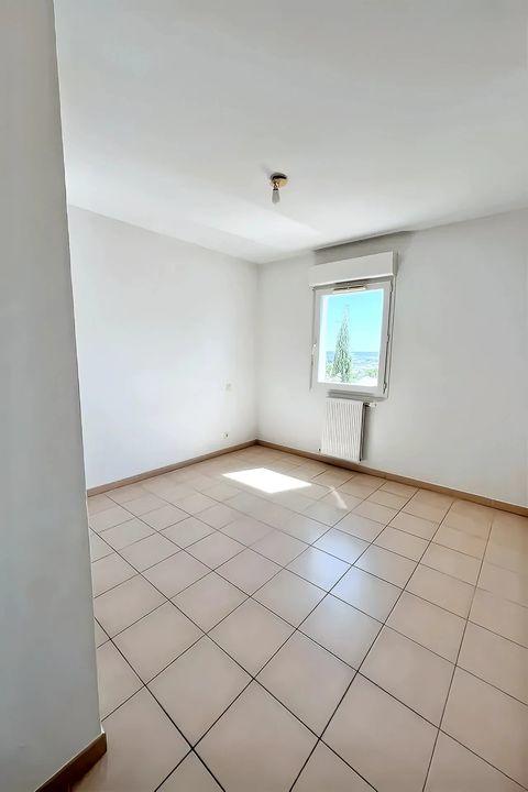 Maison - 81 m² - 4 pièces