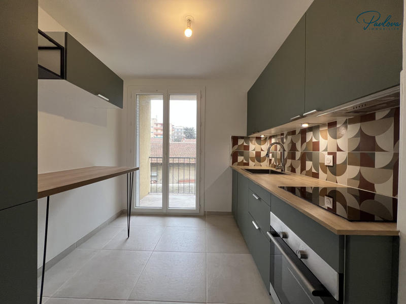 Appartement - 68 m² - 4 pièces