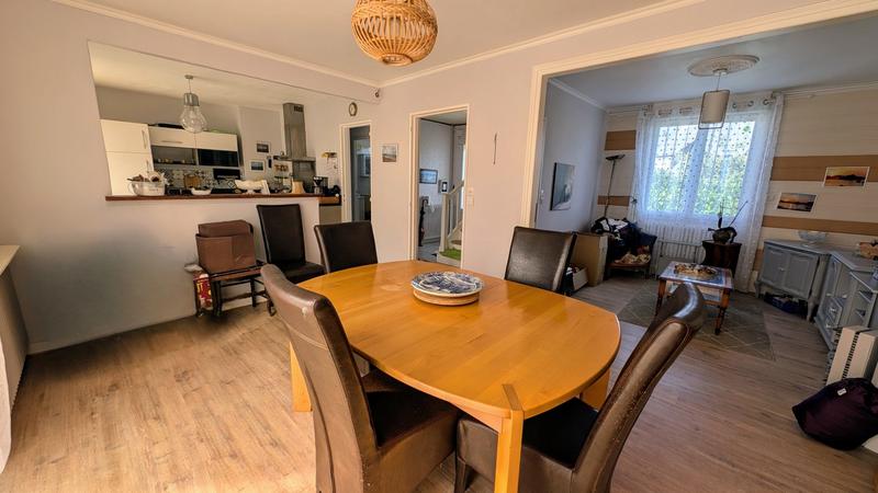 Maison - 89 m² - 5 pièces