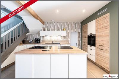 Maison - 164 m² - 7 pièces