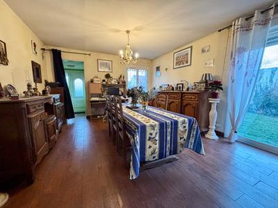 Maison - 110 m² - 4 pièces