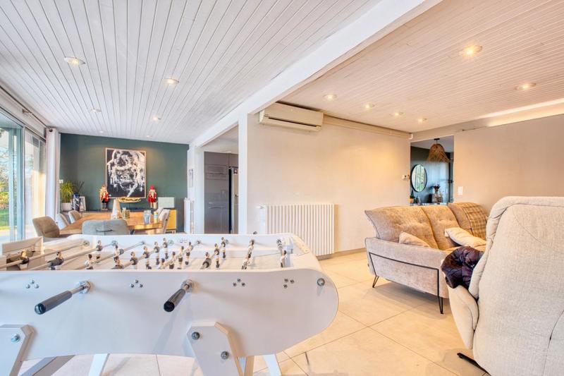 Pavillon - 135 m² - 6 pièces