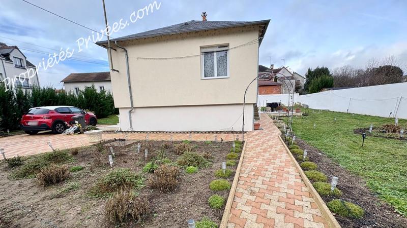 Maison - 64 m² - 8 pièces