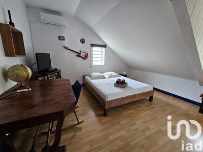 Maison - 264 m² - 11 pièces