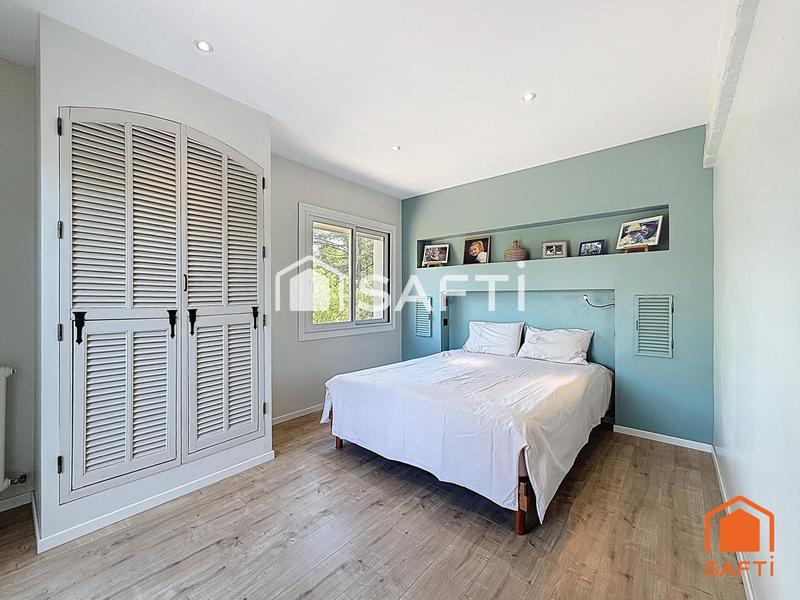 Maison - 190 m² - 8 pièces