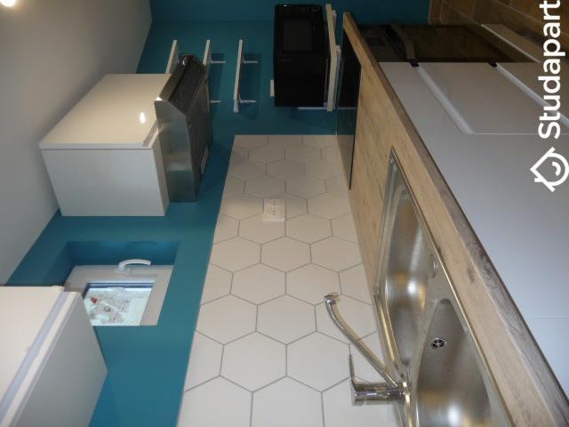 Chambre - 9 m² - 1 pièce