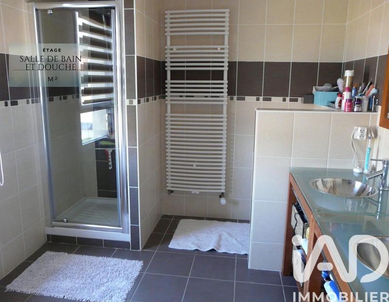 Maison - 147 m² - 6 pièces