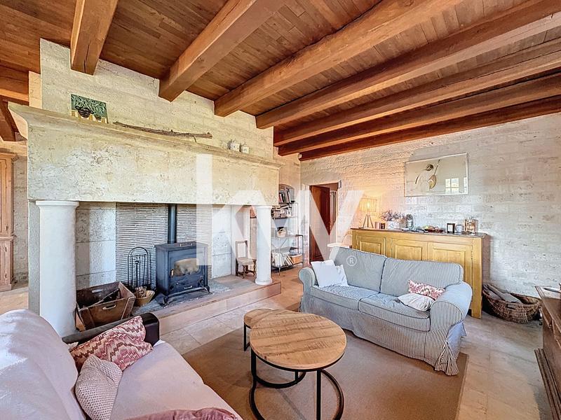 Maison - 140 m² - 7 pièces