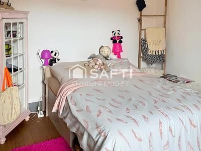 Appartement - 85 m² - 3 pièces