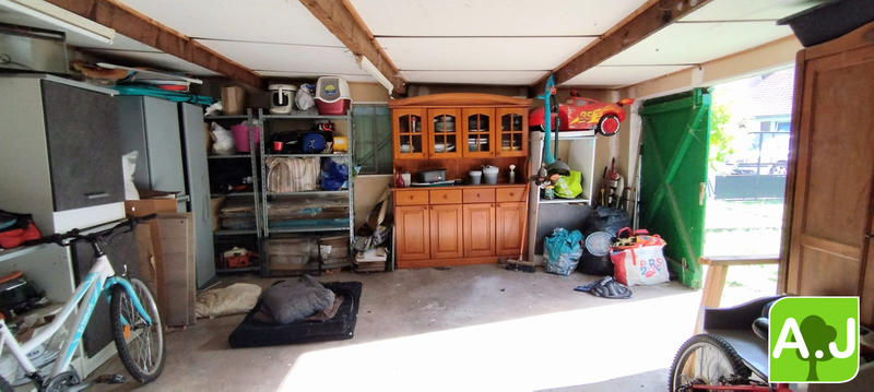 Maison - 104 m² - 4 pièces