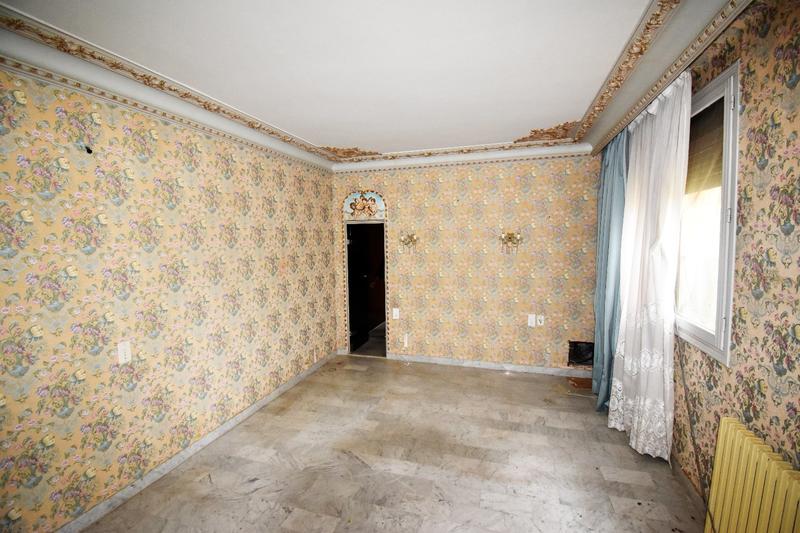 Maison - 230 m² - 5 pièces