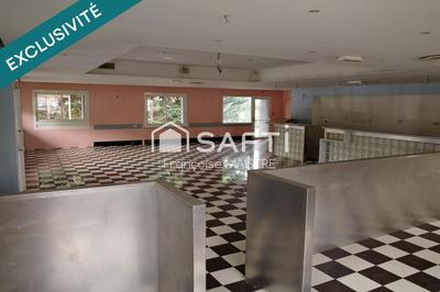 Local commercial - 400 m² - 5 pièces