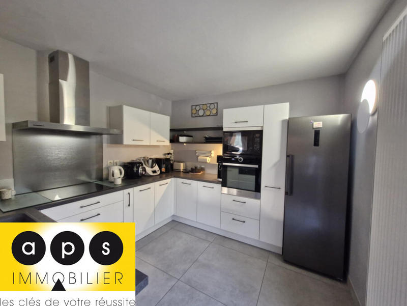 Maison - 160 m² - 6 pièces