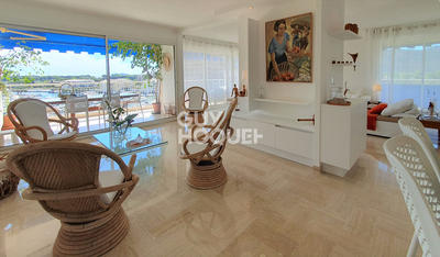 Appartement - 125 m² - 5 pièces