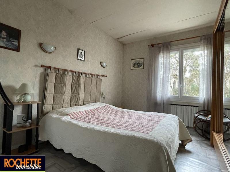 Maison traditionnelle - 174 m² - 6 pièces