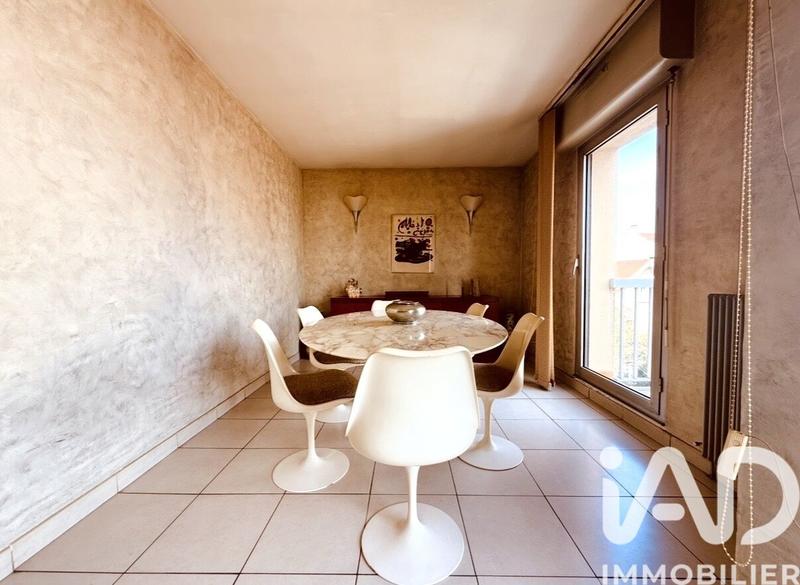Appartement - 83 m² - 3 pièces