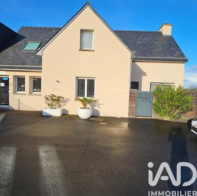 Maison - 160 m² - 7 pièces