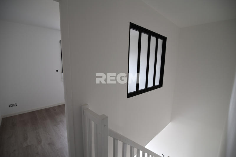 Maison - 102 m² - 5 pièces
