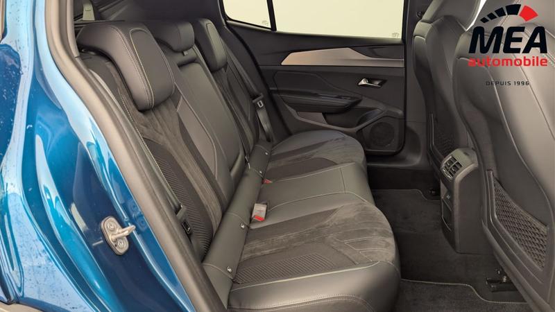 Peugeot 408 Phev 180 e-Eat8 Gt